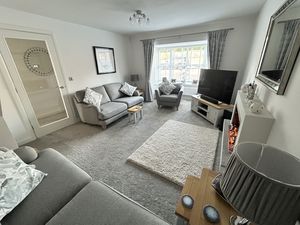 Photo 7- click for photo gallery